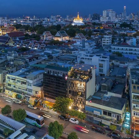 Chingcha Bangkok Vandrarhem Exteriör bild