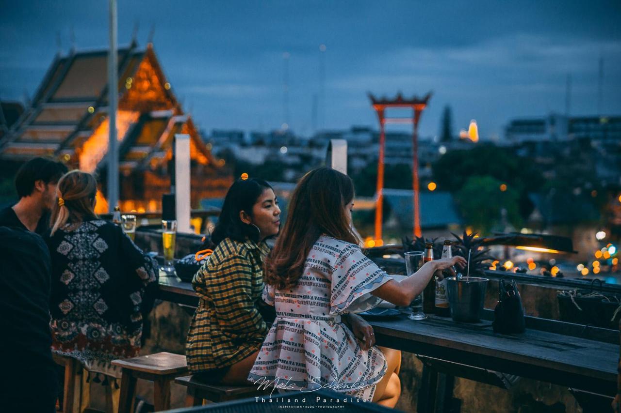 Chingcha Bangkok Vandrarhem Exteriör bild