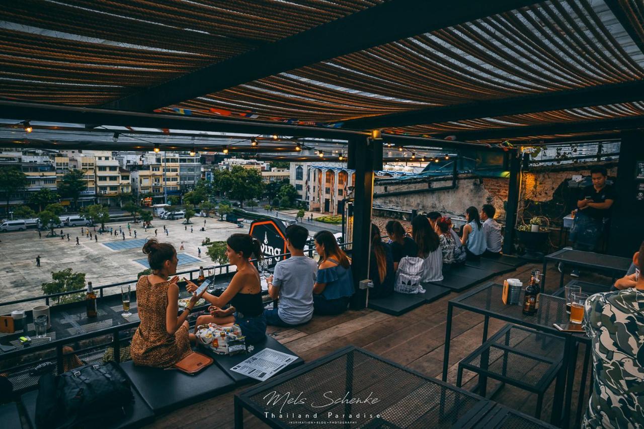 Chingcha Bangkok Vandrarhem Exteriör bild